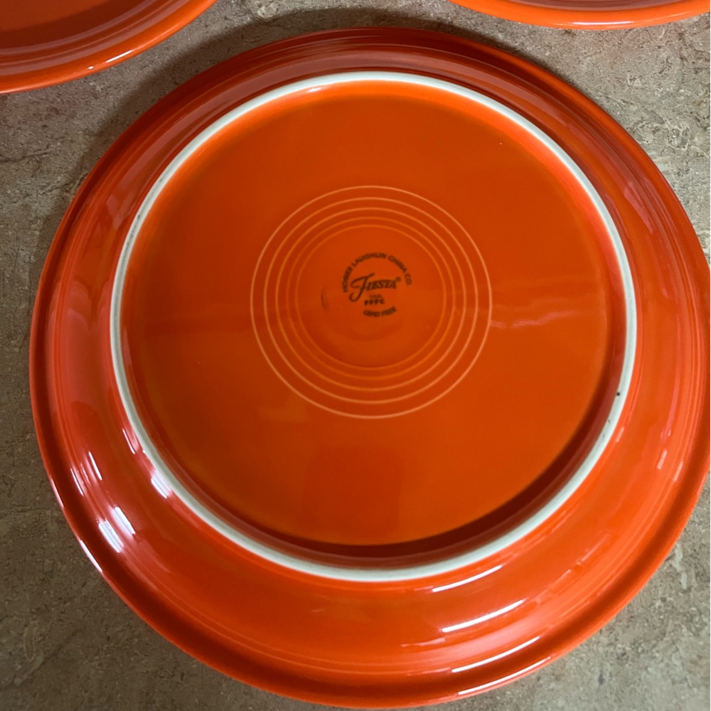 Fiestaware Set of Three Orange Dinner Plates - Picture 5 of 5